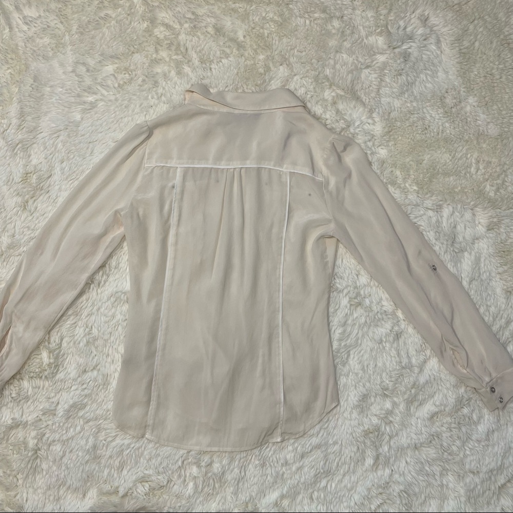 White House Black Market 100% Silk Creamy White Button Down Shirt. Size 0. - Picture 12 of 15